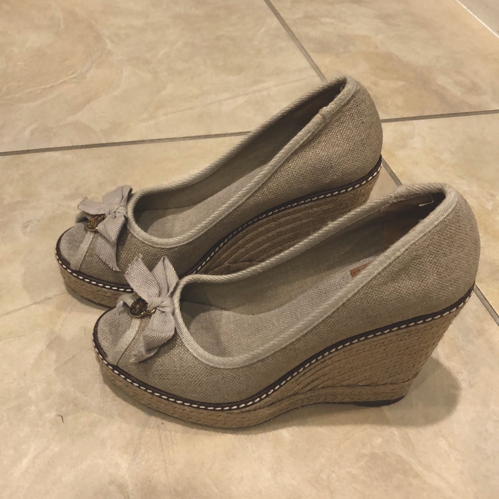 Beautiful Tory Burch Wedges, size 7 1/2B